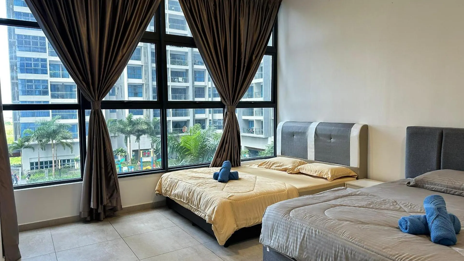 Atlantis Residence Melaka By Hk 2Br 8-10 Pax Homestay